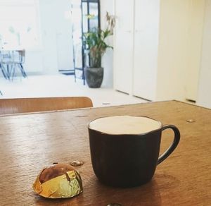 Coffee and chocolate at Mumu in Amsterdam