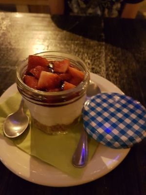 Cheesecake with fruits of the forest  at Ossido Vegan Bistrot in Rome