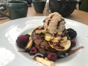 Pancakes de plátano y avena vegan  at Casa Cibelia in Puebla