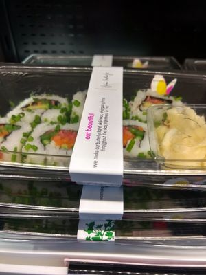 Veg at LHR - Itsu - T5 in West London