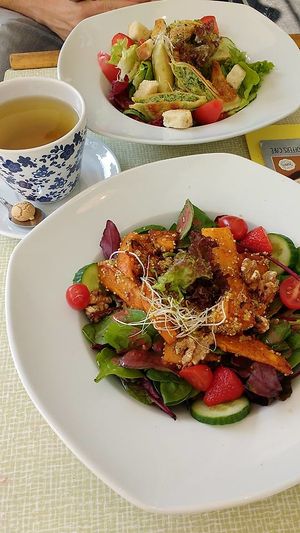 super-good vegan sweet potato and quinoa-salad (daily menu) and 'Maultaschen'-salad (on permanent menu) at Poffers Cafe in Stuttgart