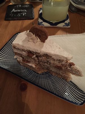 Vegan Ginger Bread Cake  at Poffers Cafe in Stuttgart