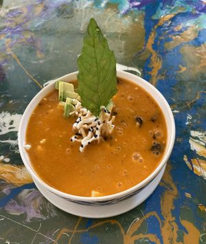 Tortillas soup at La Flaca - Americana in Guadalajara