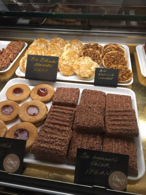 Organic sweets by Löwenzahn bakery  at Weber in Stuttgart
