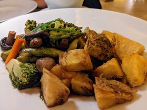 Mixed Vegetables Sauteed with Soy Sauce at Restaurant Ballestas in Paracas
