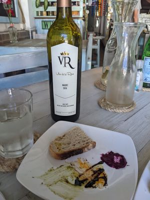Malbec and free bread at Veggitalia in Puerto Vallarta