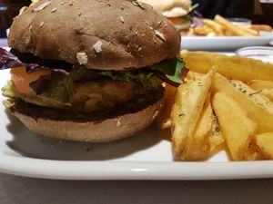Quinoa Burger at Dromedário in Sagres