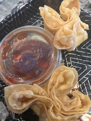 Crab Rangoon  at VeGreen in Duluth