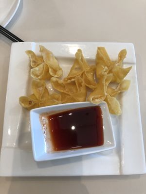 Crab Rangoon  at VeGreen in Duluth