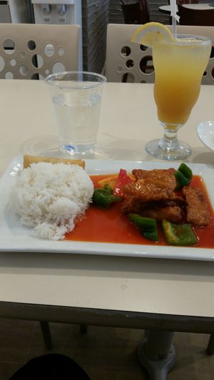 Orange chicken Lunch special at VeGreen in Duluth