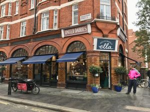 Deliciously Ella Deli  at Plants by Deliciously Ella in London