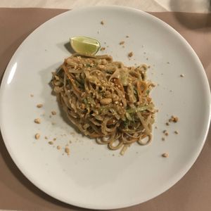 Thai rice noodles  at La Tecia Vegana in Venice