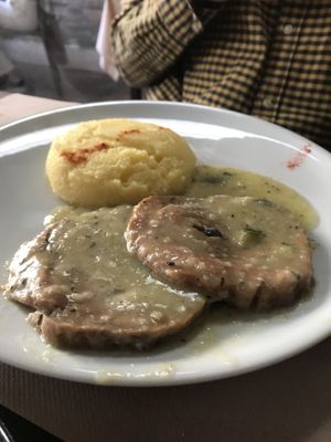 Arrosto e polenta at La Tecia Vegana in Venice