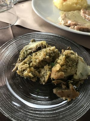 Artichokes alla romana at La Tecia Vegana in Venice