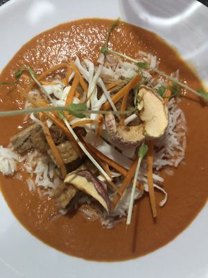 Tempeh mafé at La Tecia Vegana in Venice