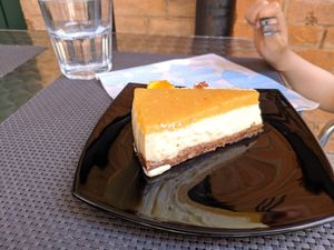 Cheesecake at La Tecia Vegana in Venice
