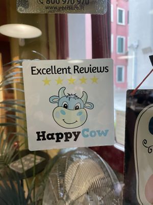 Happy cow  at La Tecia Vegana in Venice