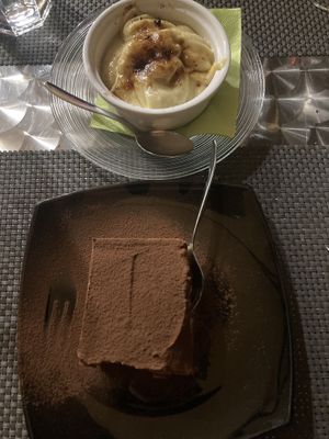 Creme brûlée and tiramisu   at La Tecia Vegana in Venice