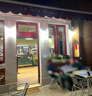 Front of the restaurant  at La Tecia Vegana in Venice