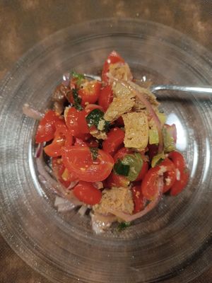 Antipasti tomates at La Tecia Vegana in Venice