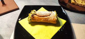 The Cannoli with pistachos at La Tecia Vegana in Venice