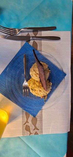 Hummus at La Tecia Vegana in Venice