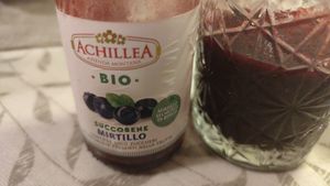 Blueberry juice at La Tecia Vegana in Venice