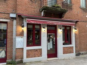 Outside of restaurant   at La Tecia Vegana in Venice