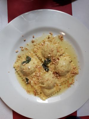 Ravioli at La Tecia Vegana in Venice