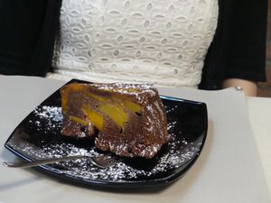 Hazelnut and apricot cake at La Tecia Vegana in Venice