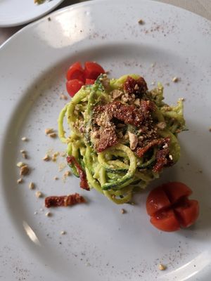 Zootles at La Tecia Vegana in Venice