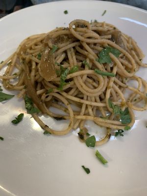 Bigoi in salsa at La Tecia Vegana in Venice