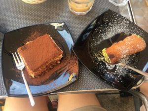 Tiramisu and Sicilian Canoli at La Tecia Vegana in Venice