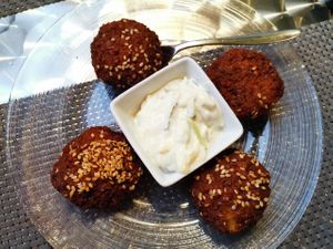 Felafel of cickpeas and flat beans at La Tecia Vegana in Venice