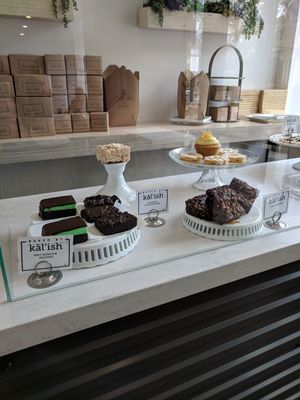 Vegan sweets at Kal'ish in Chicago