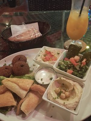  at Beirut SXM  in Simpson Bay