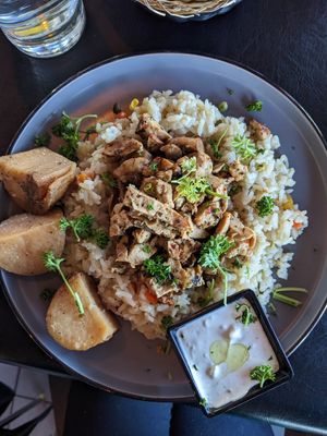 Mushroom chicken plate 😋 at The Lemon Tree in St Catharines