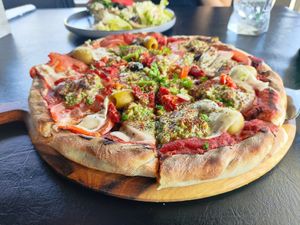 Margherita Pizza at The Lemon Tree in St Catharines