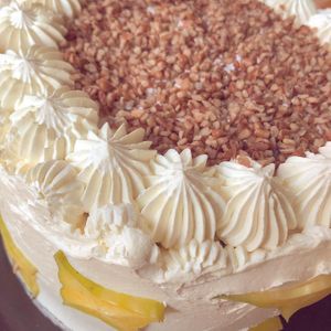 Pastel de plátano con Infusión de Romero. 100% vegano basado en plantas   at Paraíso Vegano in Mexico City