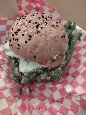 Hamburguesa Portobello premium at Paraíso Vegano in Mexico City