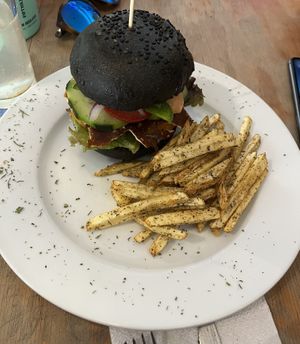 Tofu burger  at Paraíso Vegano in Mexico City