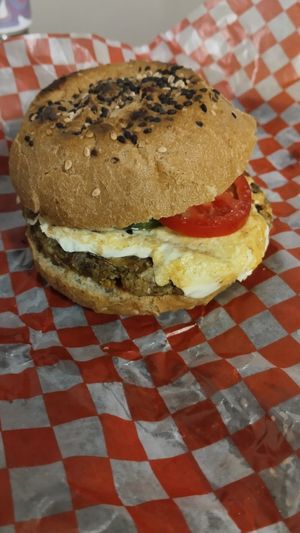 Hamburguesa de setas at Paraíso Vegano in Mexico City