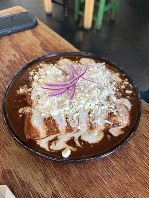 Las enmoladas estaban ricas   at Paraíso Vegano in Mexico City