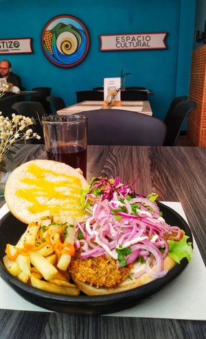 Sanduche peruano ✨💚🌱 at Mestizo Vegano in Bogota