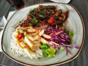 La preparación del seitán es delicioso🌱 at Mestizo Vegano in Bogota