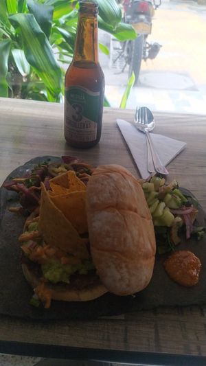 Hamburguesa Frida at Mestizo Vegano in Bogota