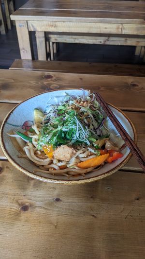 udon noodles with vegan chicken at QB Vegan in Berlin