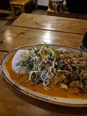Red curry with crispy duck #Veganuary at QB Vegan in Berlin