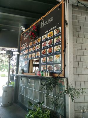 Everything on the menu is Vegan👌 at Emmy's Vege House in Bainbridge Island