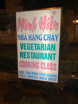 Sign out the front  at Minh Hien 2 in Hoi An